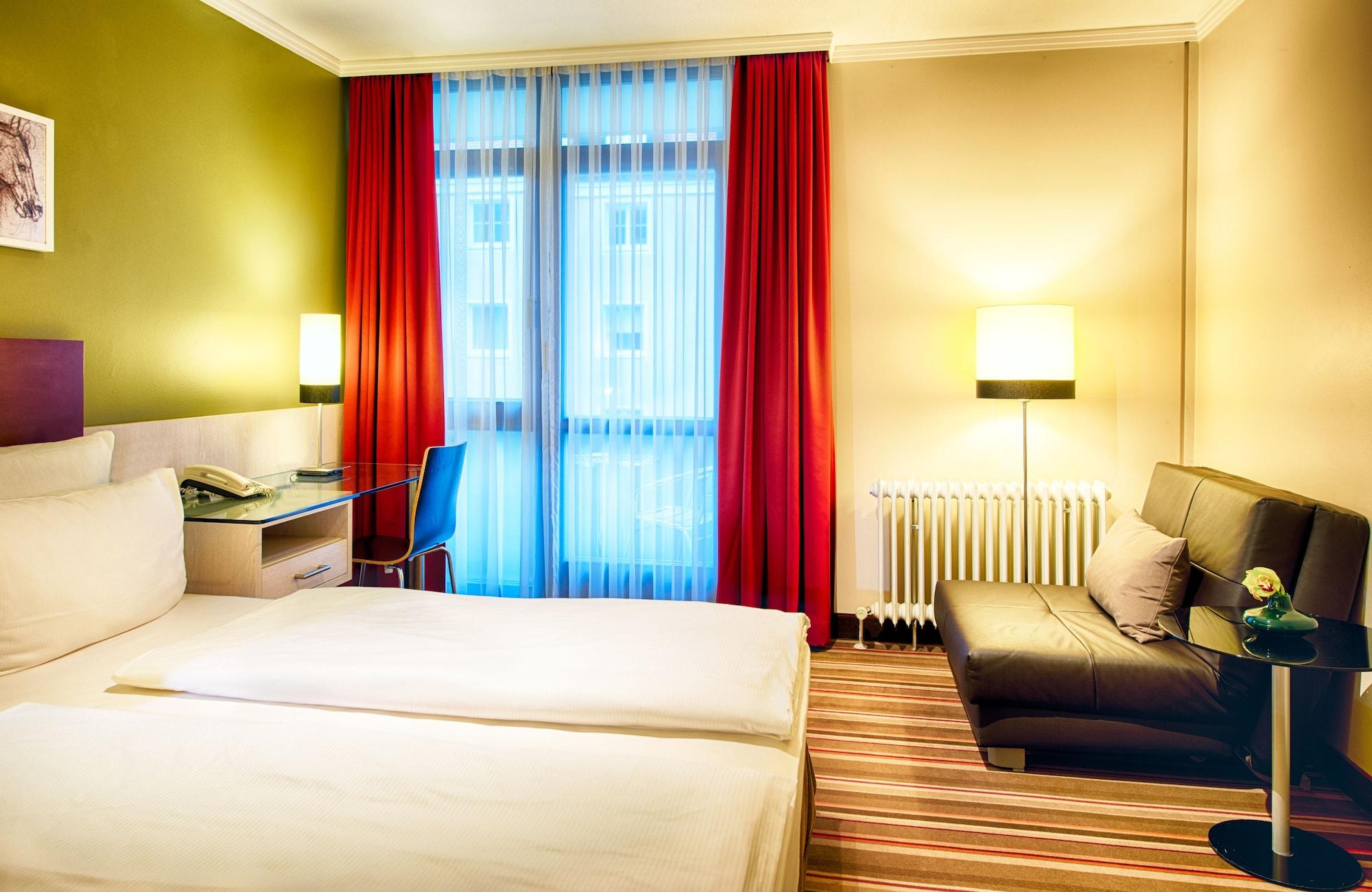 Leonardo Hotel&Residenz Muenchen Esterno foto