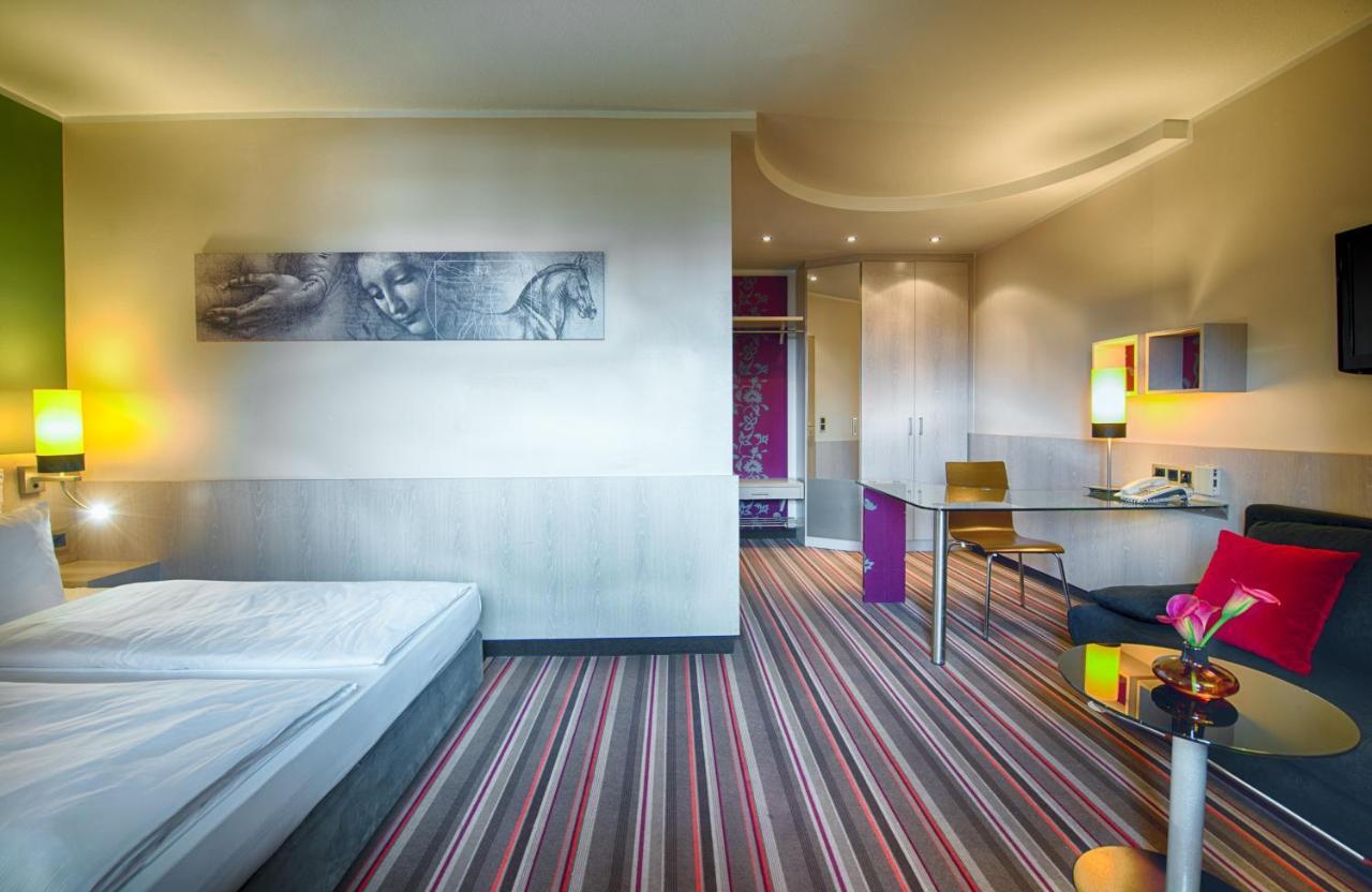 Leonardo Hotel&Residenz Muenchen Esterno foto Room interior