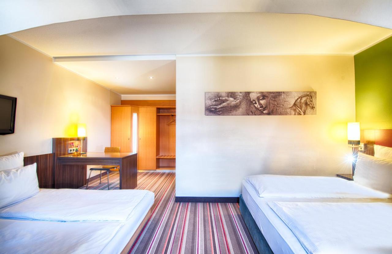 Leonardo Hotel&Residenz Muenchen Esterno foto Room interior